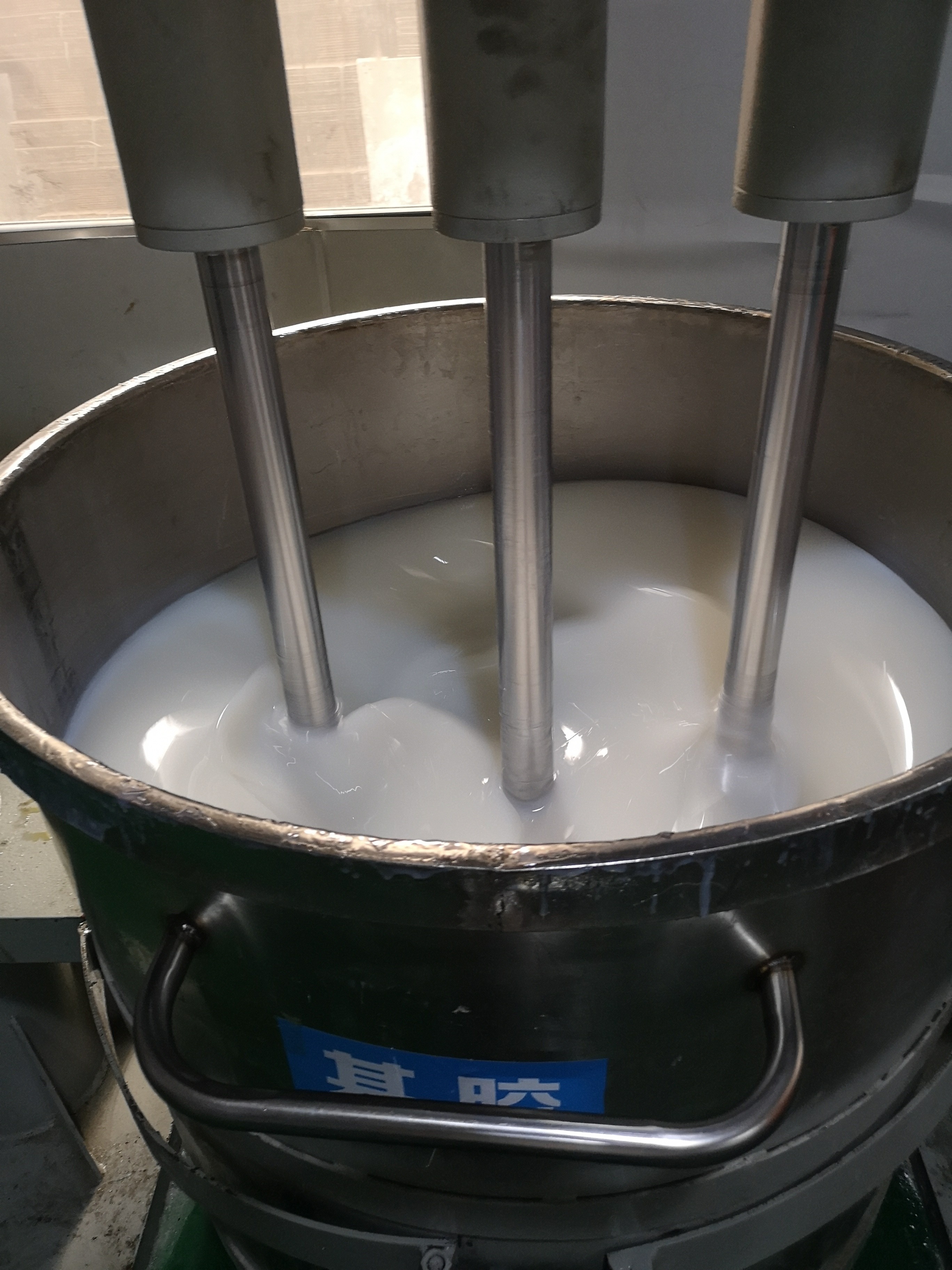 液體硅膠跟固化劑沒(méi)有攪拌均勻會(huì)有什么情況 ？