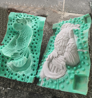   樹脂工藝品模具硅膠翻模過程中發(fā)粘原因你知道嗎 ？