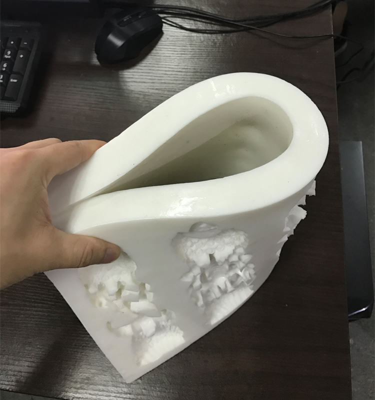 什么原因?qū)е履＞吖枘z產(chǎn)品變形你知道嗎 ？